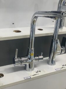 ظرفشویی یلدا کروم